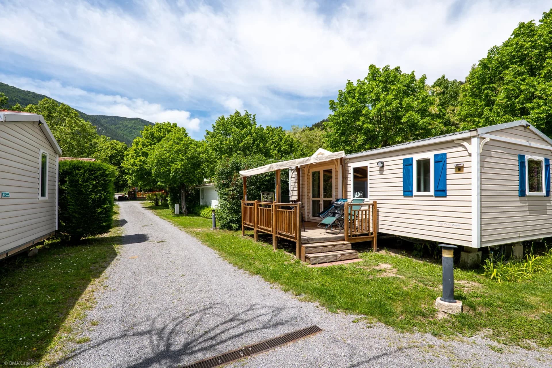 Réseaux sociaux : la stratégie pour hôtels et campings en PACA