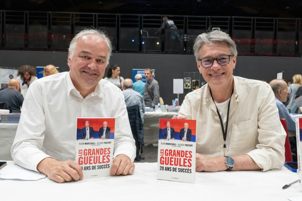 Conférence-débat lors du Salon du Livre de Digne-les-Bains 2025 au Palais des Congrès
